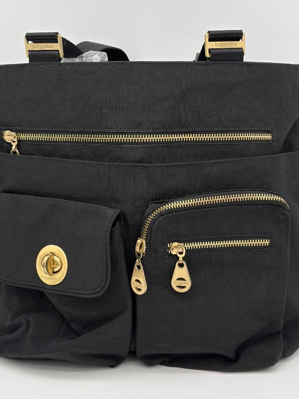 Baggallini San Marino Satchel Black Nylon Travel Tote Bag Gold Hardware Turnlock